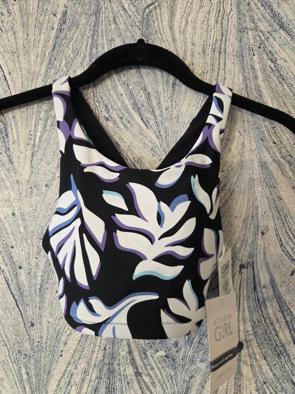 New Athleta Girl High Neck Swim or Sports top, New With Tags size M (8-10) NWT